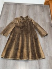 Echter pelzmantel - luxuriöse