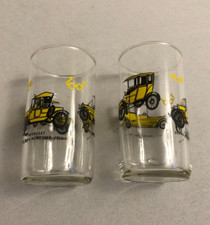 2x Kleine Oldtimer Dekor