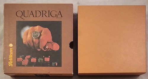 Quadriga pelikan - -,