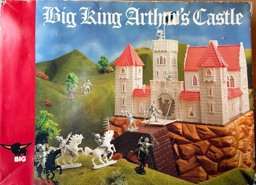 Big king arthur castle - big,