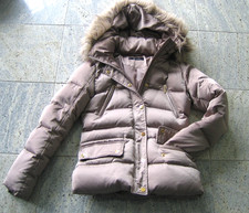 Hallhuber Steppjacke mit Webpelzkragen. Hochwertige Qualität, Basic Form