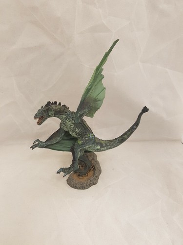 Mcfarlane dragons serie - dragons,