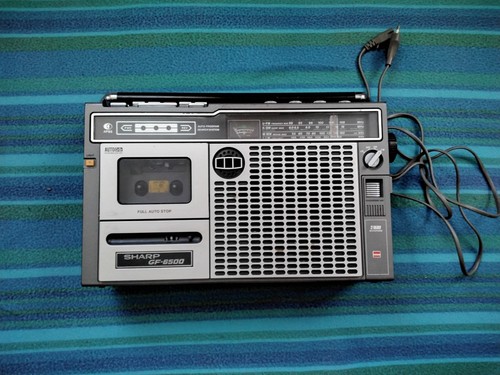 Tragbares radio mit kassette - radio,