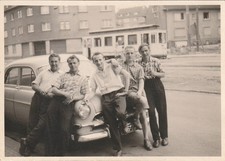 Vintage Foto junge Männer vor