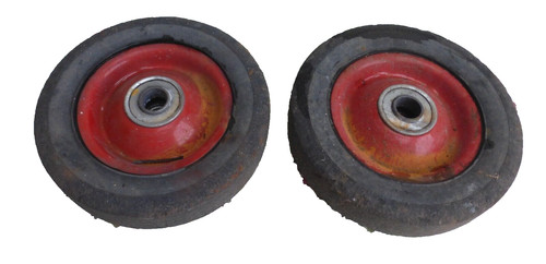 Altes eisenrad rolle eisen - altes,