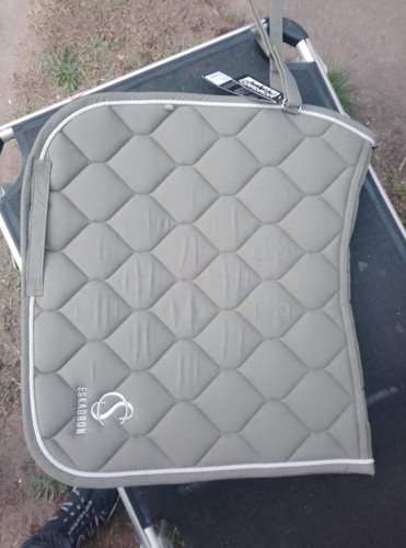 Eskadron dressur schabracke - eskadron,