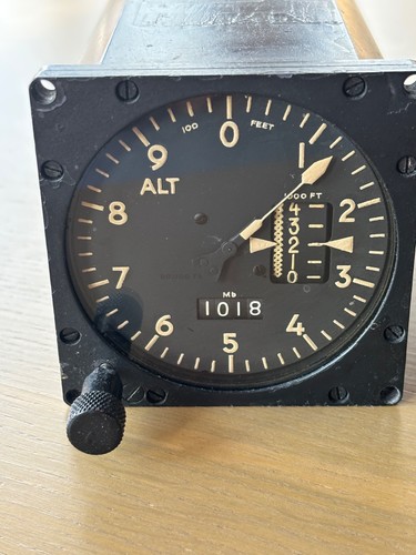 Kollsman altimeter - kollsman,