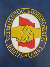 SOZIALISTISCHE EINHEITSPARTEI DEUTSCHLAND SED DDR Parteiabzeichen Pappe