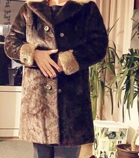 Wertvolle fast neue Mäntel