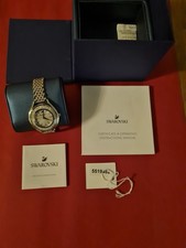 Swarovski Aura Damenuhr mit Zertifikat schönes Design zu Weihnachten mit OVP