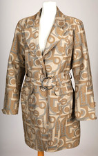 Damen Airfield Mantel