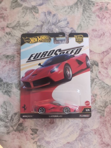 Hot wheels ferrari laferrari - hot,