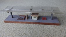 OWO  DDR  Bahnsteig  H0 Pappe Holz  Gebäude Modellbahn
