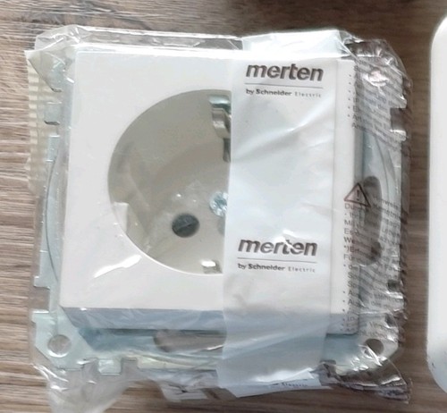 Merten steckdose polarweiß - merten,