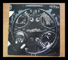 Angerfist breakin down - –, breakin'