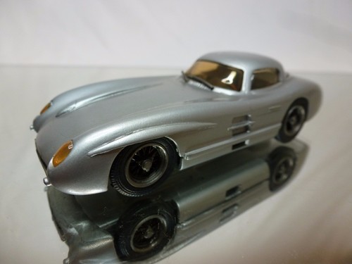 Plumbies mercedes benz 300 - plumbies,
