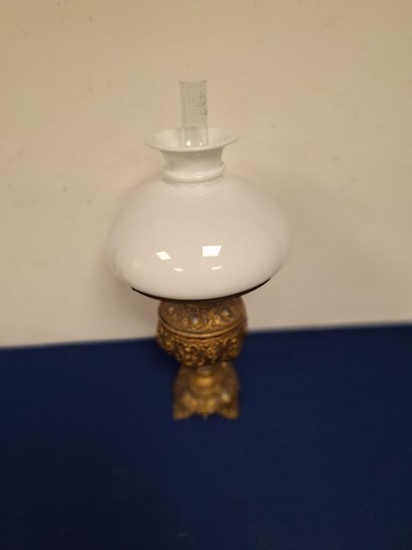 Alte petroliumlampe 1900 - petroliumlampe,