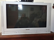 Panasonic Fernseher TX-36PL35D  kpl. mit Inverto Satreceiver Web Edition