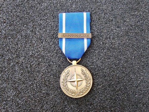 Nato einsatzmedaillie - (a46-14),