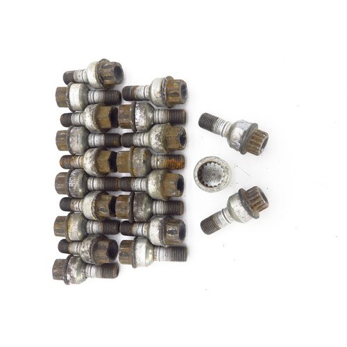 Wheel bolts studs - studs, porsche