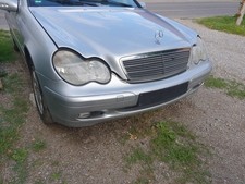 Mercedes C-Klasse W203 Stoßstange Vorne Silber 744