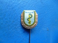 BSG Medizin Berlin, Ehrennadel