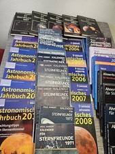 46 Bände des Klassikers unter den astronomischen Jahrbüchern. Paul Ahnert,