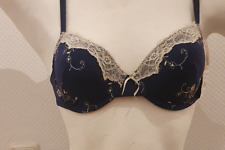 VIANIA, schöner Schalen-BH, C 80 , Dunkelblau mit Stickerei und Spitze, NEU !!!
