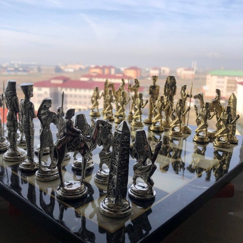 Antikes schachspiel handarbeit - antikes,