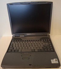 Toshiba Satellite Pro 4200 series  14,1'' Lap Top Notebook ( 1612 ) Retro Win 95