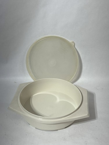 Tupperware tortilla and - tortilla, and/or