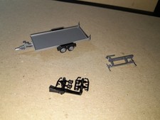 Herpa  052450 Transportanhänger m.Zubehör,verdeckten Rampen,1:87.....