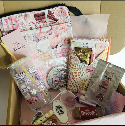 Blind date with book box - box, |