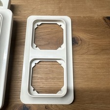 Merten 2-fach Rahmen Octocolor Cremeweiß Schalter-Steckdosen Abdeckung 3972