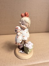 Memories yesterday figur - memories, of