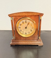 Antiker Pfeilkreuz Wecker