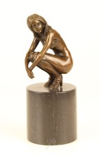 Erotische Bronzefigur