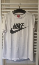 NIKE SPORT T-SHIRT  Weiß Logo Schwarz GR. L Sportswear fließender/leichter Stoff
