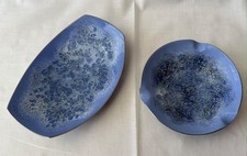 2 Deko-Teller aus Kunstgewebe Vintage emailliert sehr leicht gebraucht 