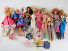 Satz Von 10 Barbie Puppen