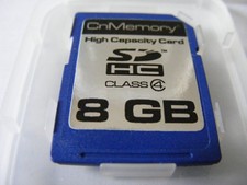 8GB SDHC Card Class 4 ( 8 GB SDHC Karte ) CnMemory Neu