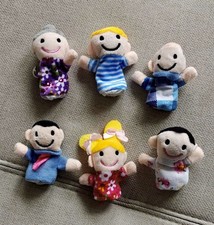 6 Stück Fingerpuppen Familie