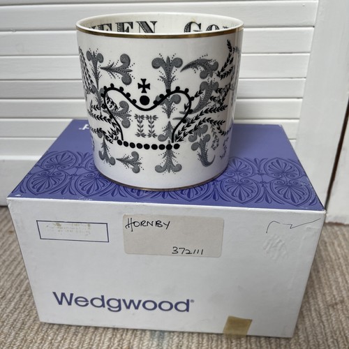 Wedgwood queen elizabeth ii - -,