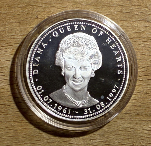 Lady diana münze mit - diana,