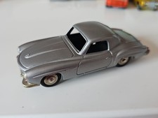 DINKY TOYS 24H MERCEDES BENZ 190SL - SILBER 1:43 - VERY GOOD COND. 