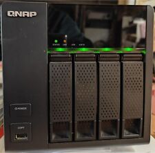 QNAP TS-412 NAS - Server NAS - 4 x BAY inkl. 4x1TB HDD  = 4TB