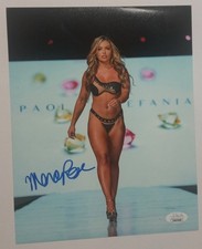 WWE Mandy Rose signiert