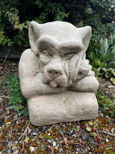 Gargoyle hund denkend wächter - gargoyle,