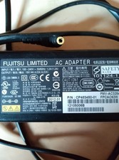 Notebook Netzteil mit 19 Volt