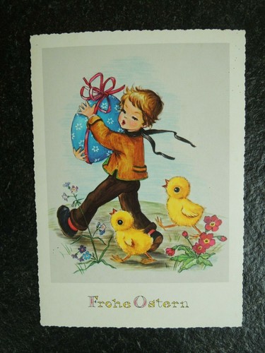 Alte junge mit osterei - junge,